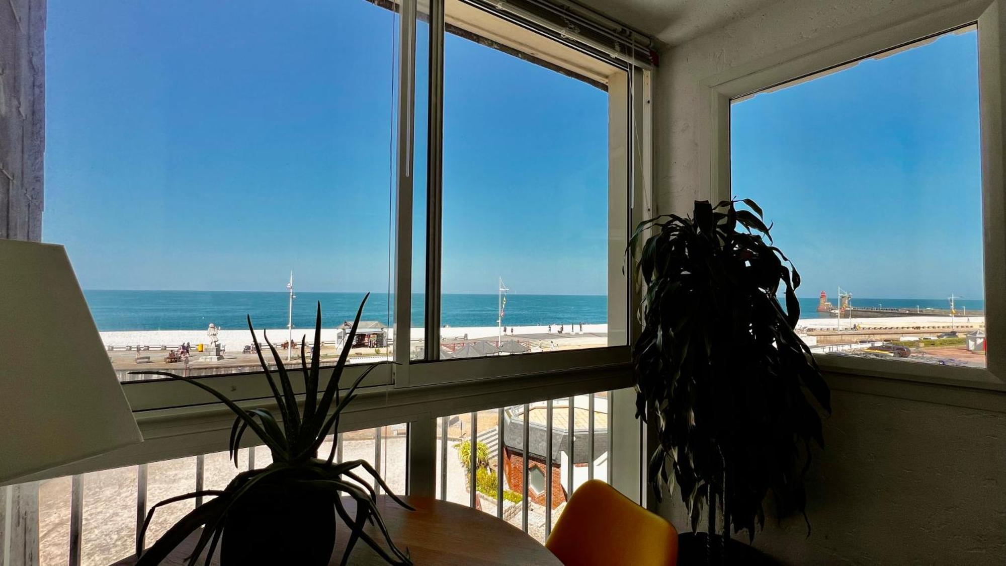Le Maritime, Front De Mer Et Parking Sous-Terrain Fecamp Bagian luar foto
